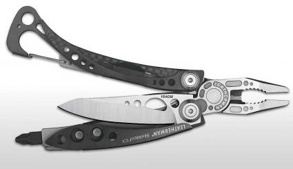 Leatherman mit Carbon Griff